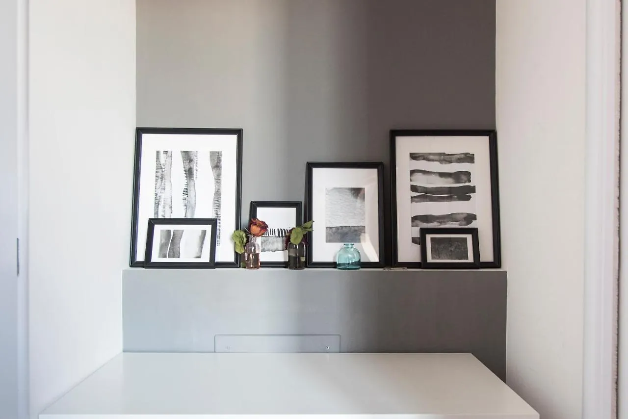 Youhosty - Correggio 12 Apartment Milan